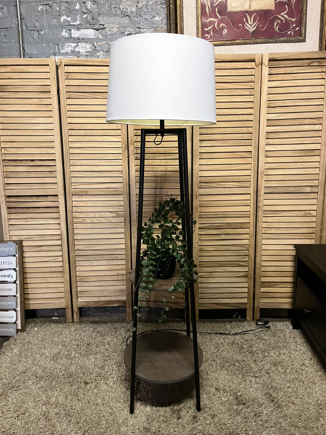 Floor Lamp with Shelves - photo 3