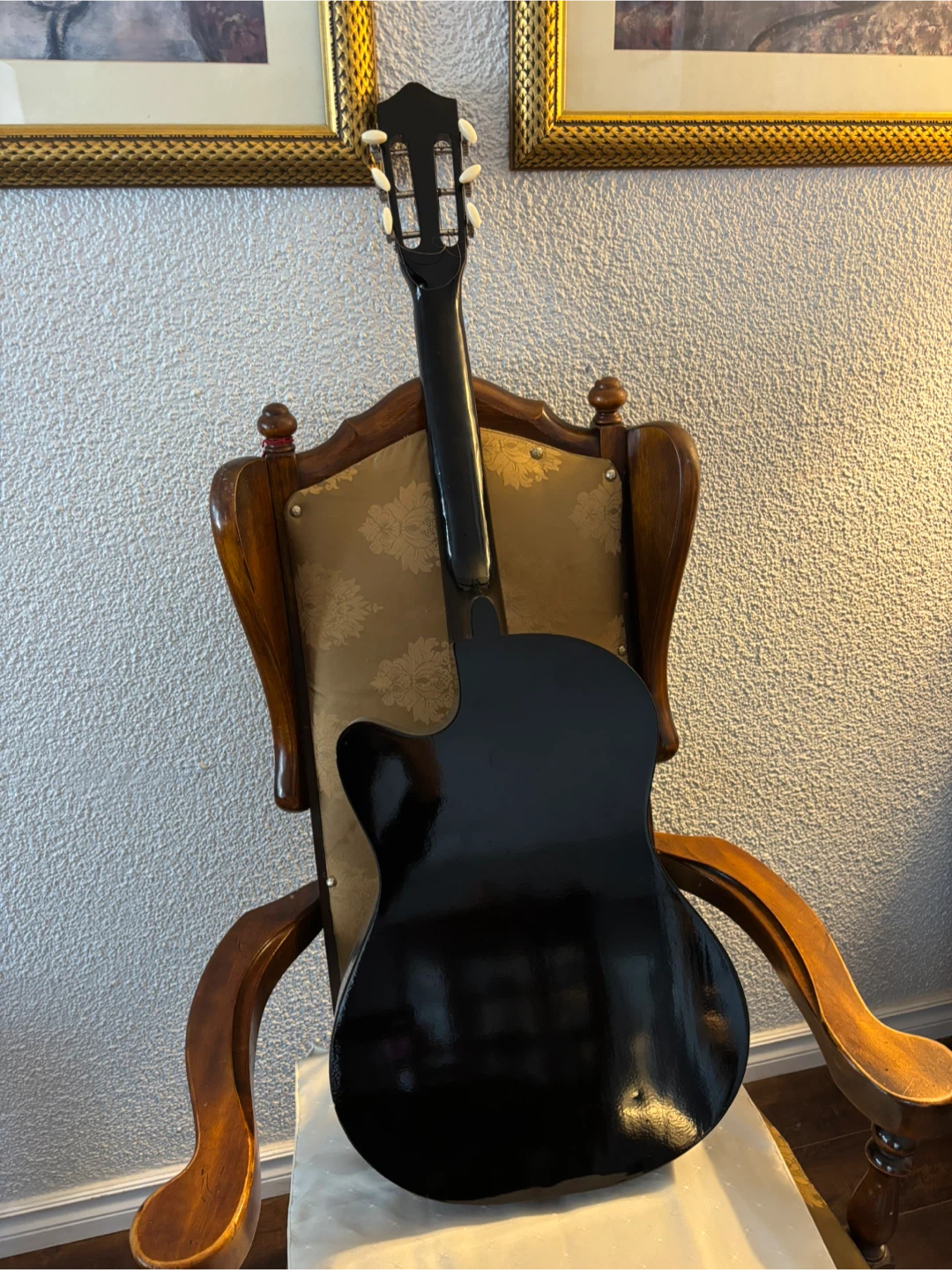 Untunable Guitar 🏆 - photo 4