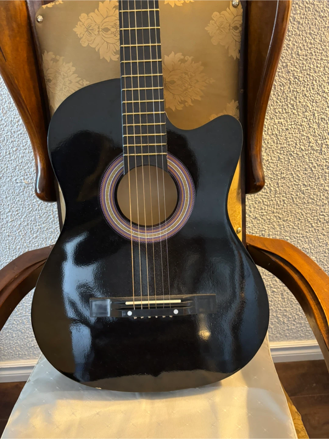 Untunable Guitar 🏆 - photo 2