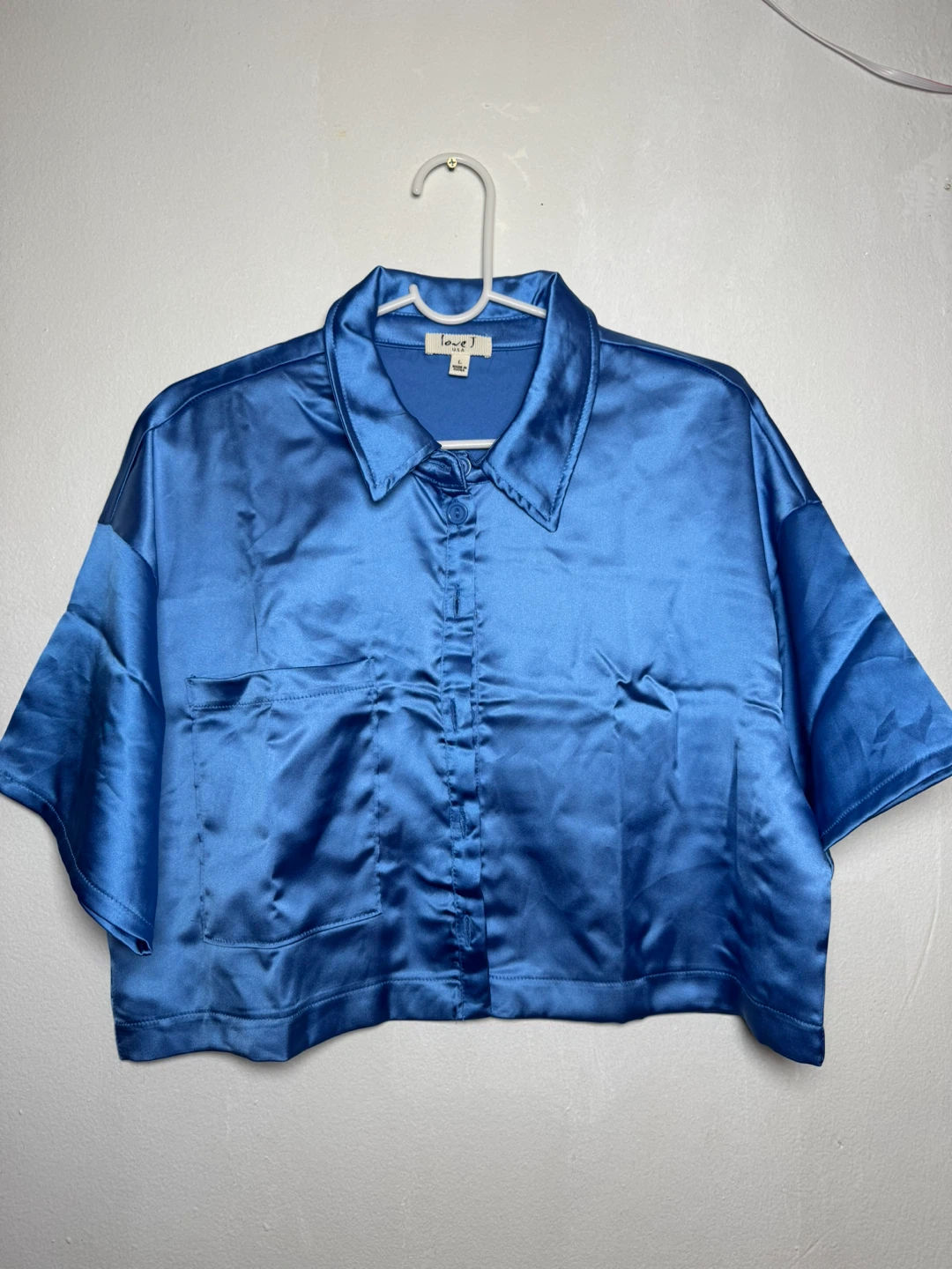 Love Tree Blue Satin Cropped Button-Up Shirt