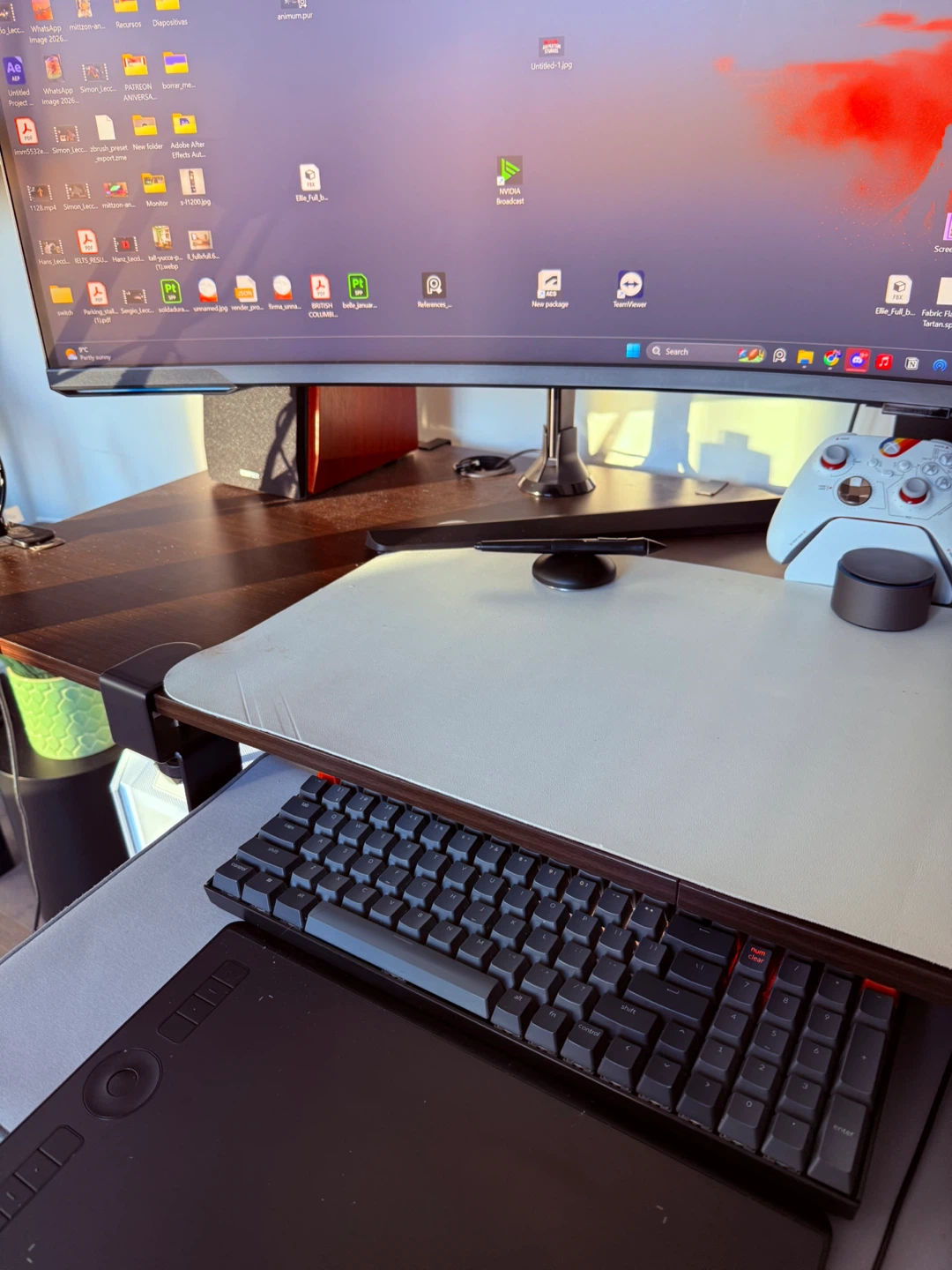 Standing Desk (electric) + Keyboard Tray - photo 3