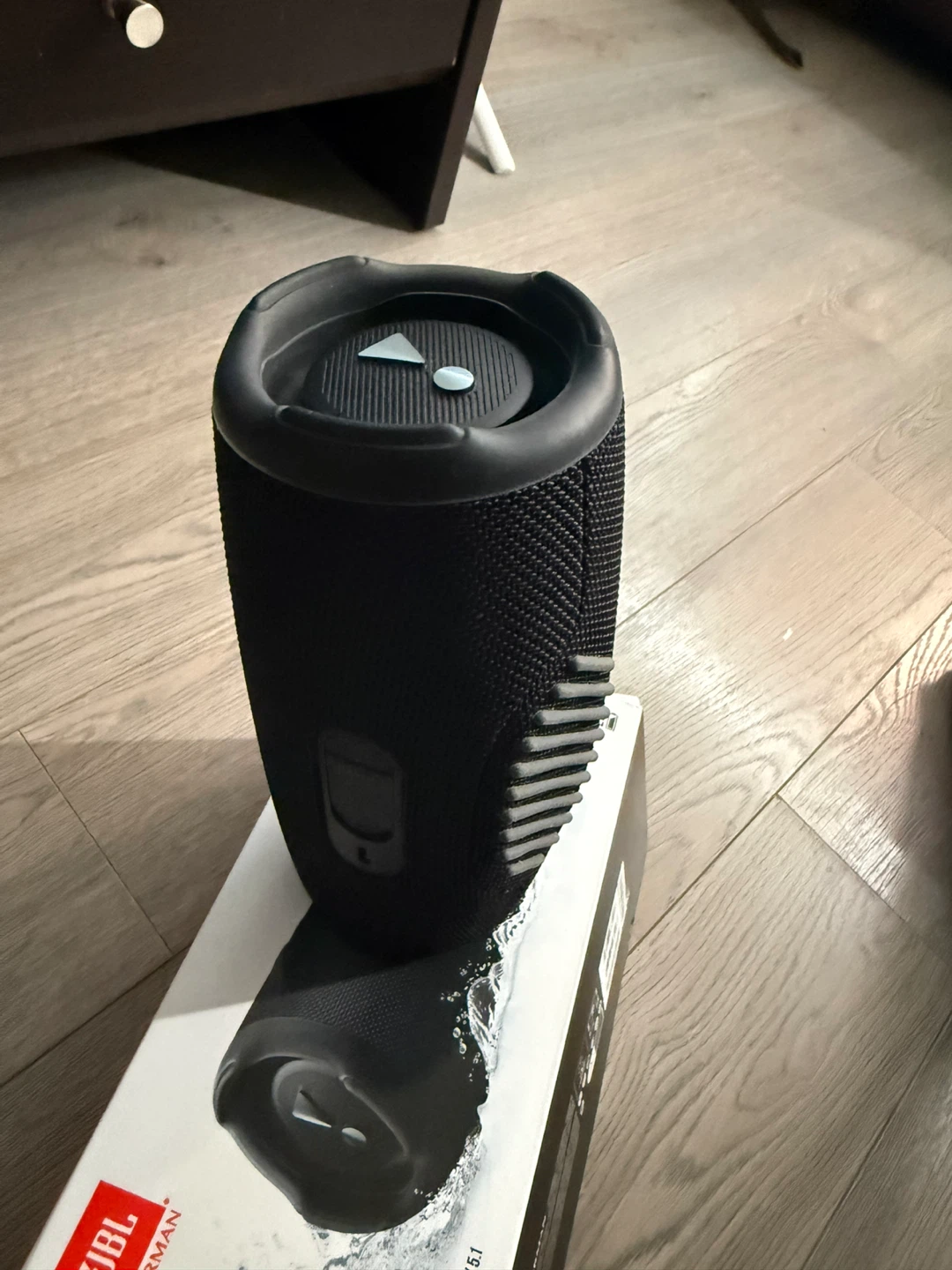 JBL Charge 5 Portable Waterproof Speaker - Black - photo 4