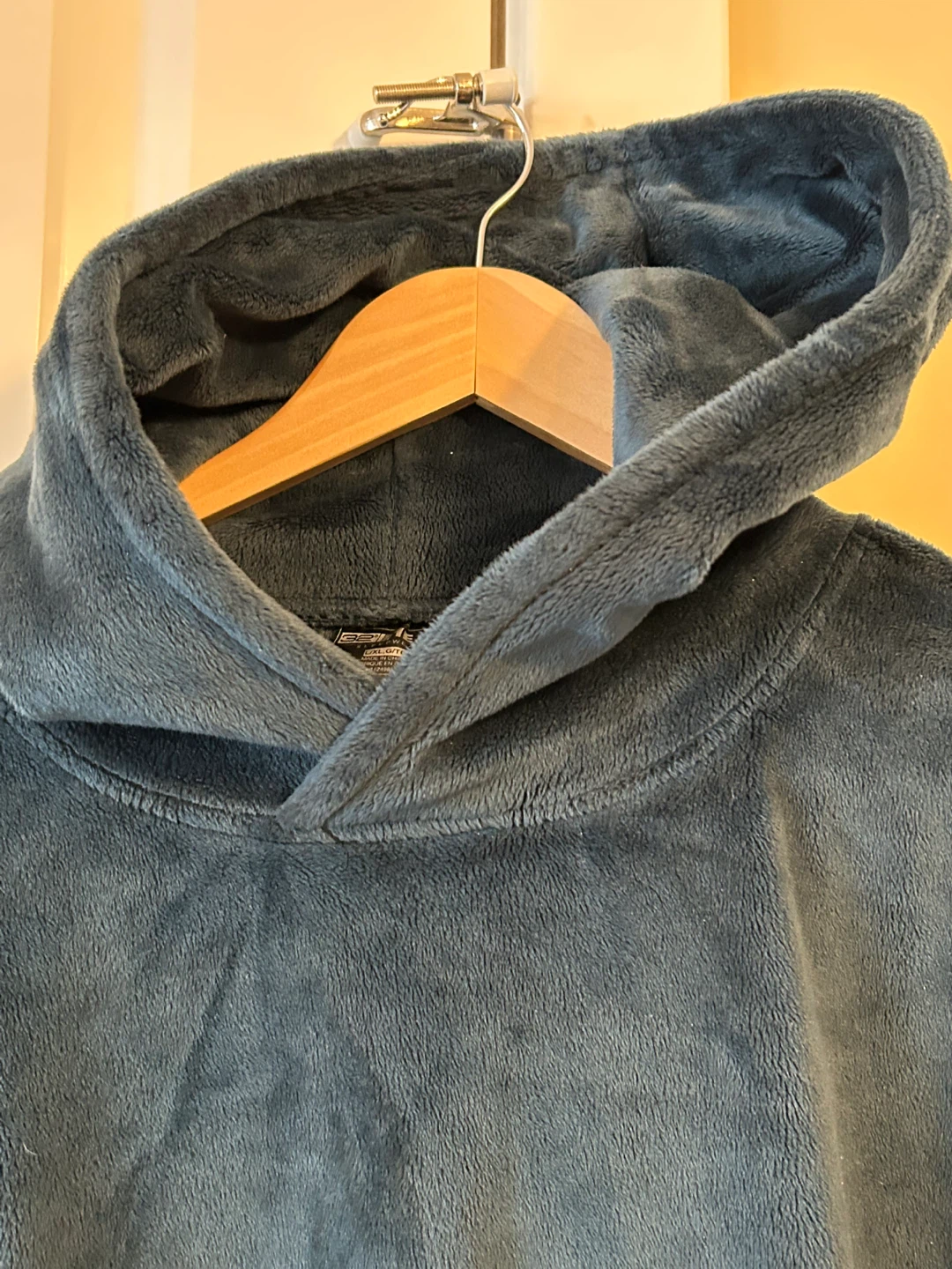 32 Degrees Sleepwear Hooded Blanket Sweatshirt L/XL - photo 3