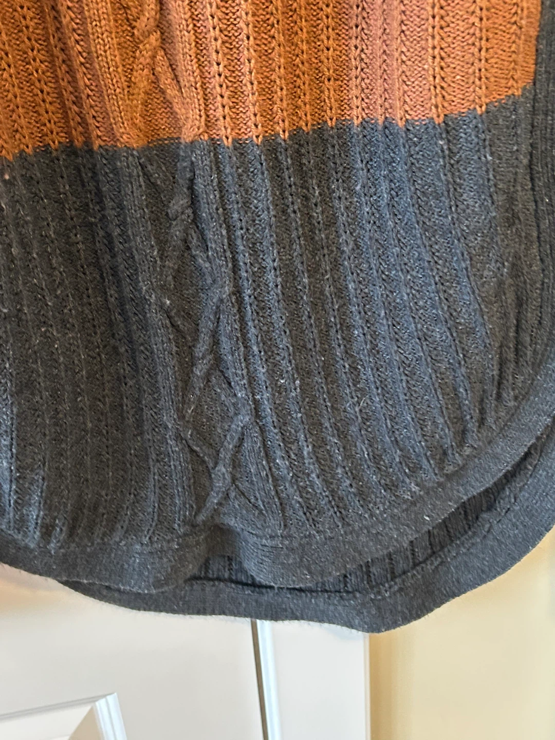 Kismet Striped Cable Knit Sweater L-G - photo 4