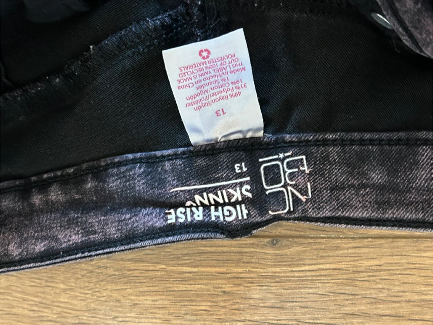 No Boundaries High Rise Skinny Jeans - Size 13 - photo 3