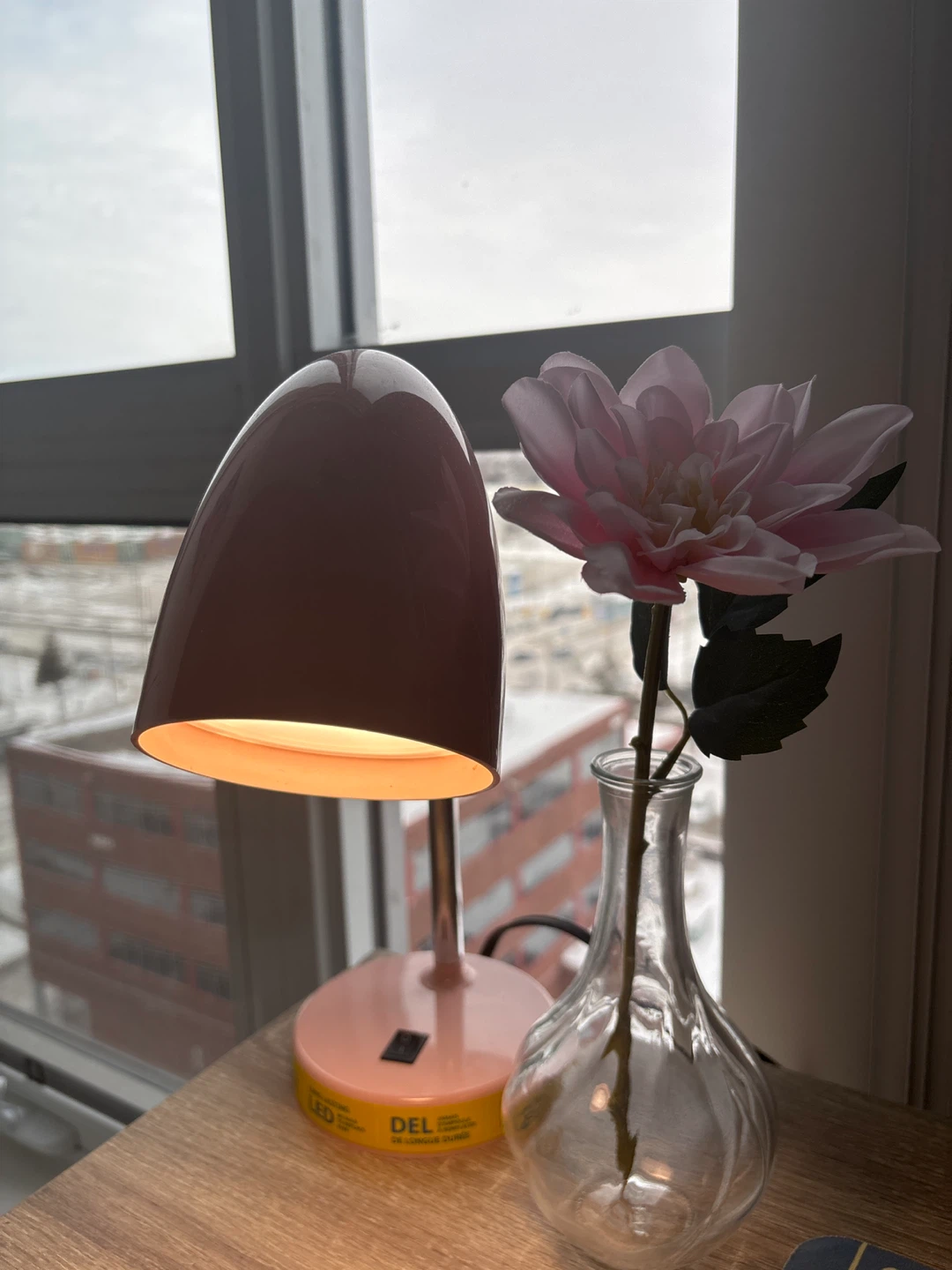 MAINSTAYS Pink LED Desk Lamp - photo 2