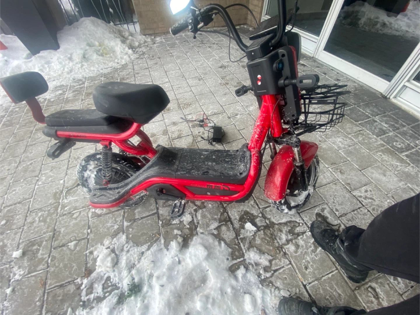 Red Electric Scooter with Basket - photo 2