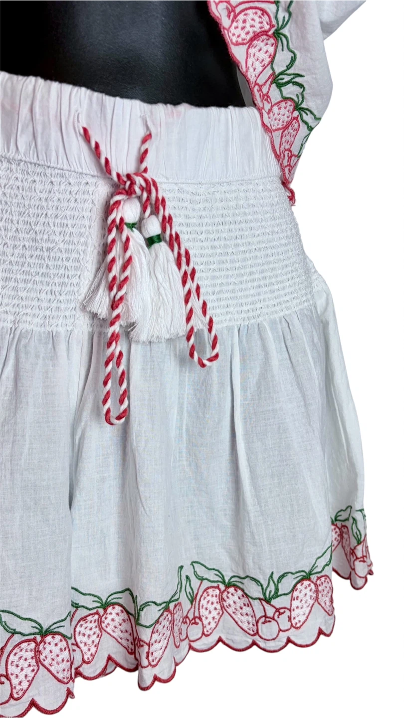 Joie Sleep Cotton Strawberry & Cherry Embroidered Set (BNWT) - photo 5
