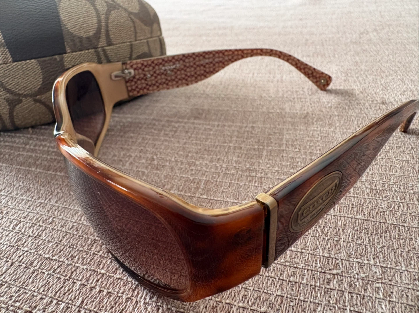 Coach Sunglasses with Case - photo 3