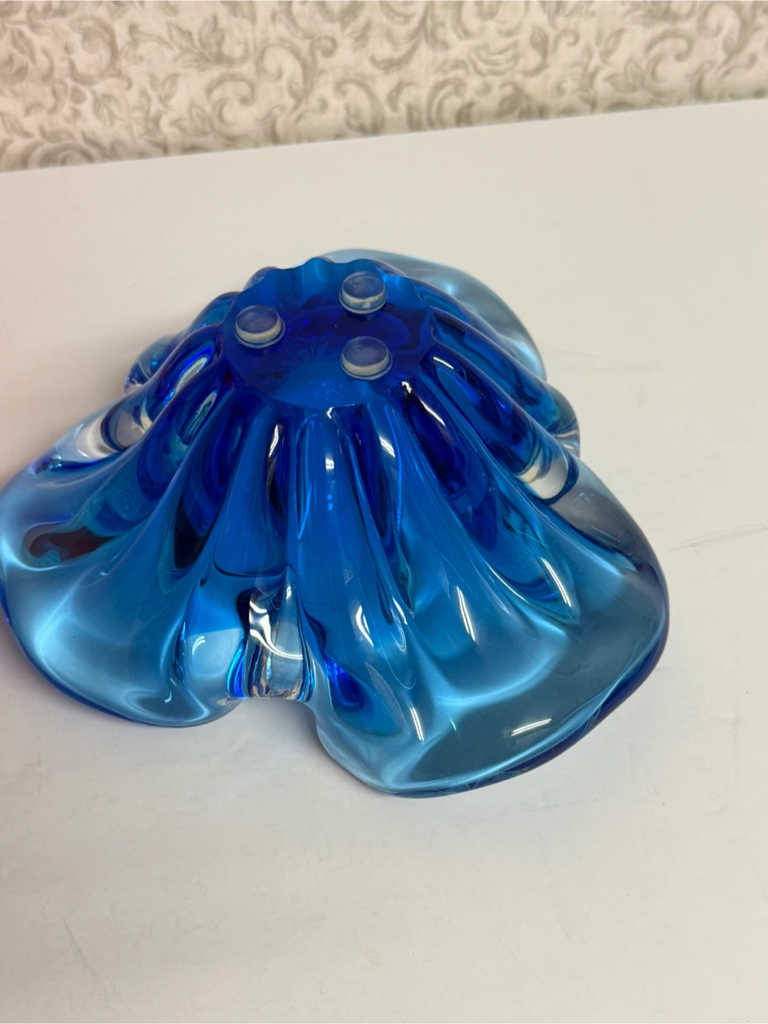 Set of 2 Glass Ashtrays/Trays - Red and Blue - photo 4