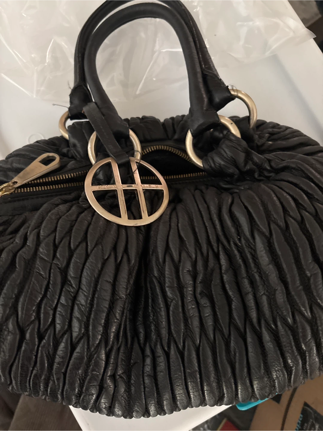 Hugo Boss Black Ruched Leather Handbag - photo 4