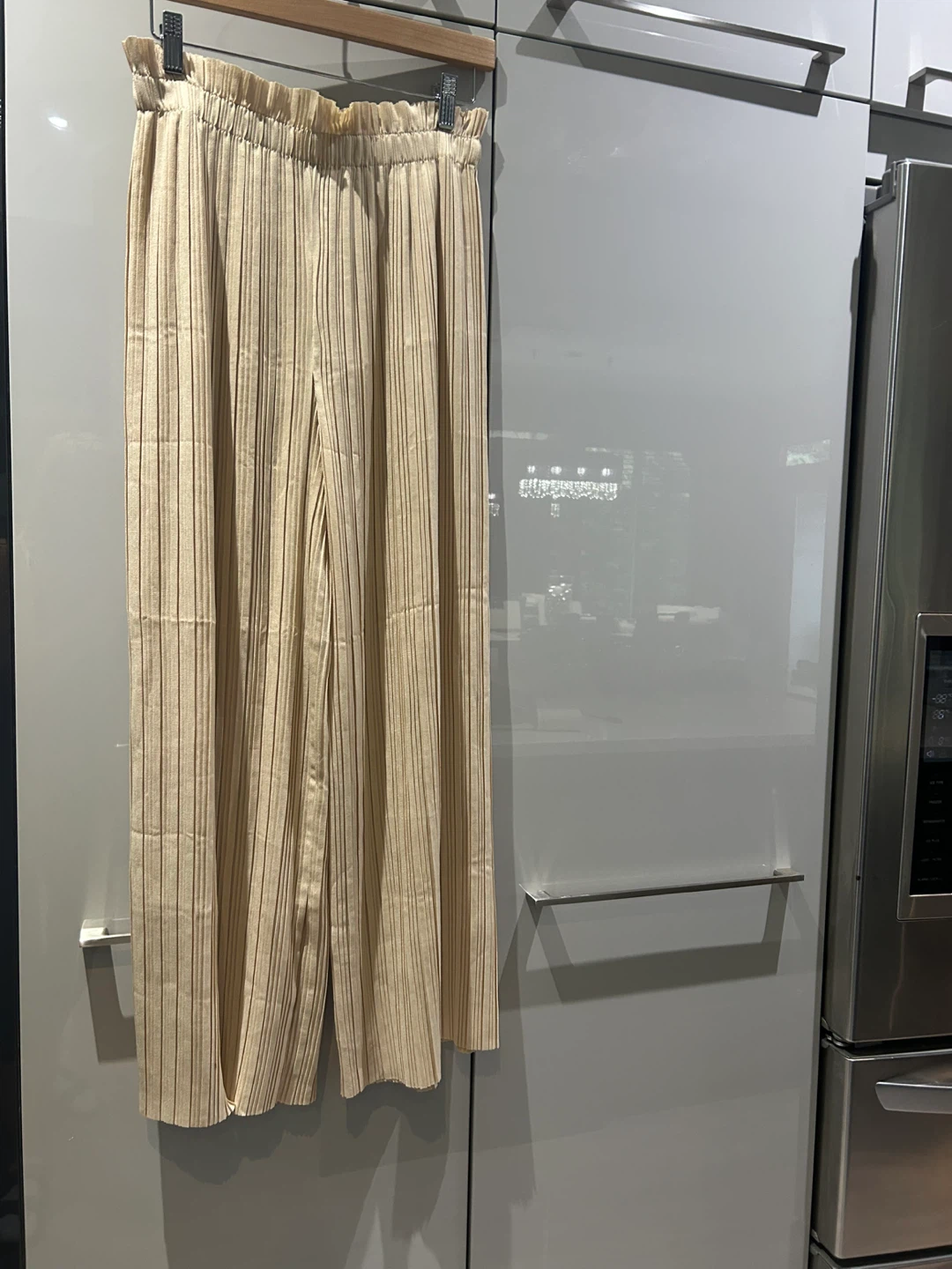 Zara Pleated Pants