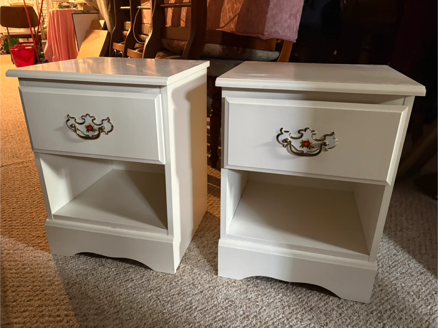 Pair of White Nightstands with Decorative Drawer Pulls - photo 3