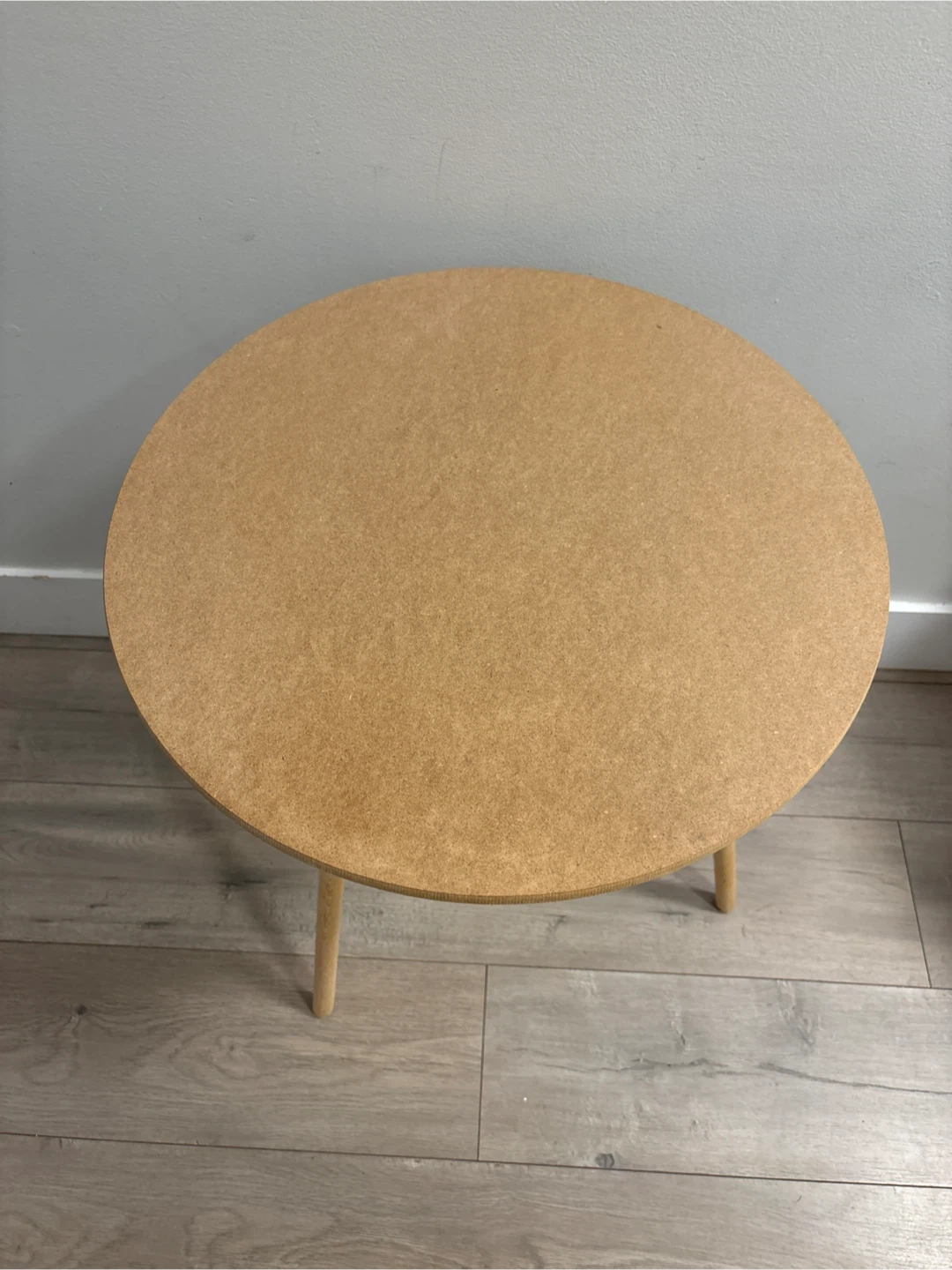 Round MDF Side Table with Wooden Legs - photo 4