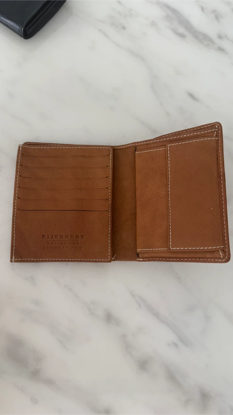BIJENKORF COLLECTION Genuine Leather Bi-fold Wallet - photo 2