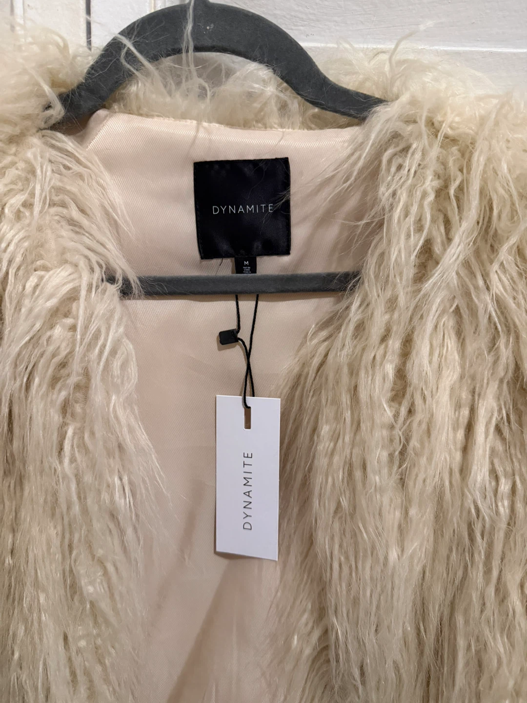 DYNAMITE Faux Fur Shaggy Cropped Jacket Cream Size M - photo 3
