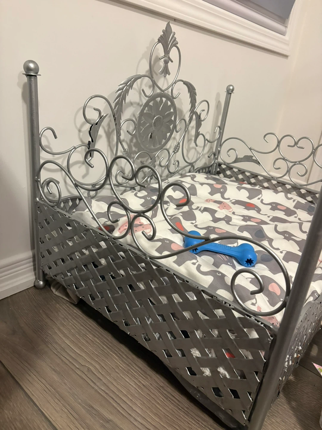 🏆Pet Bed with Elephant Print Cushion