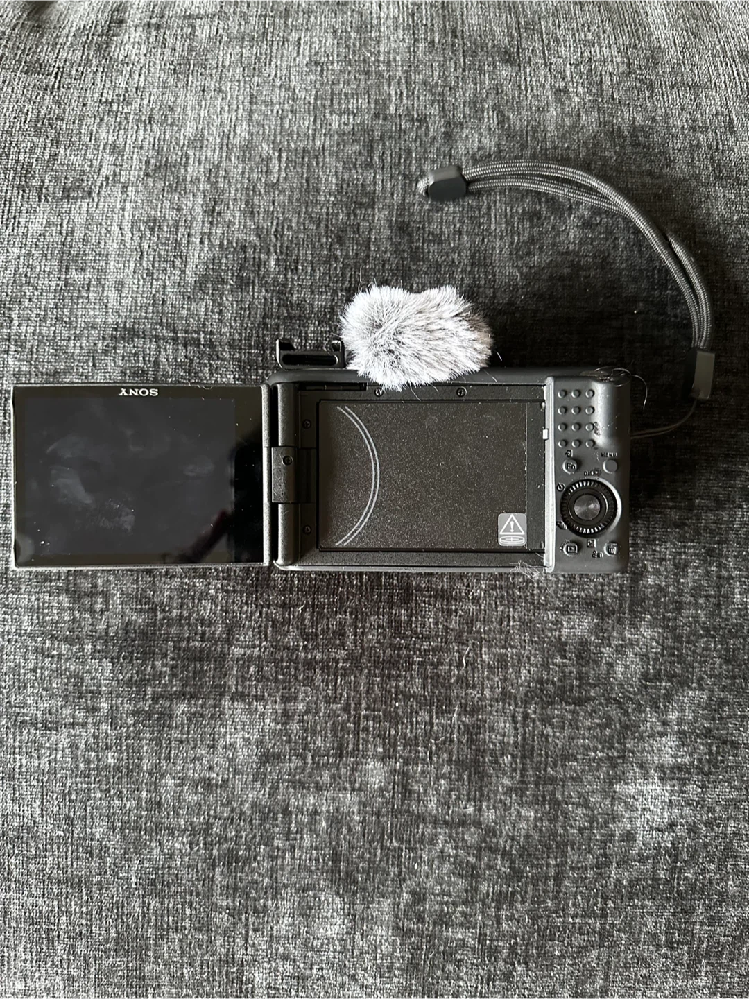 Sony ZV-1F Camera — New — Box + Case/mics + Active Warranty - photo 3