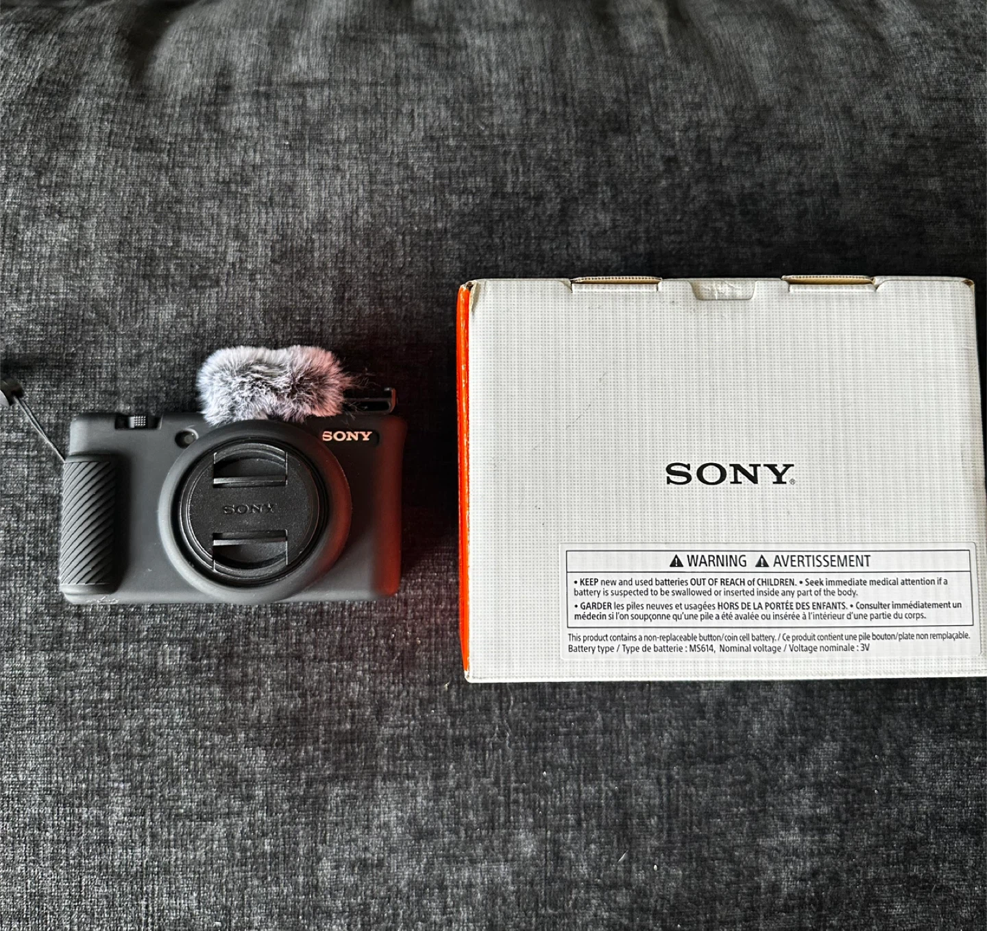 Sony ZV-1F Camera — New — Box + Case/mics + Active Warranty - photo 5