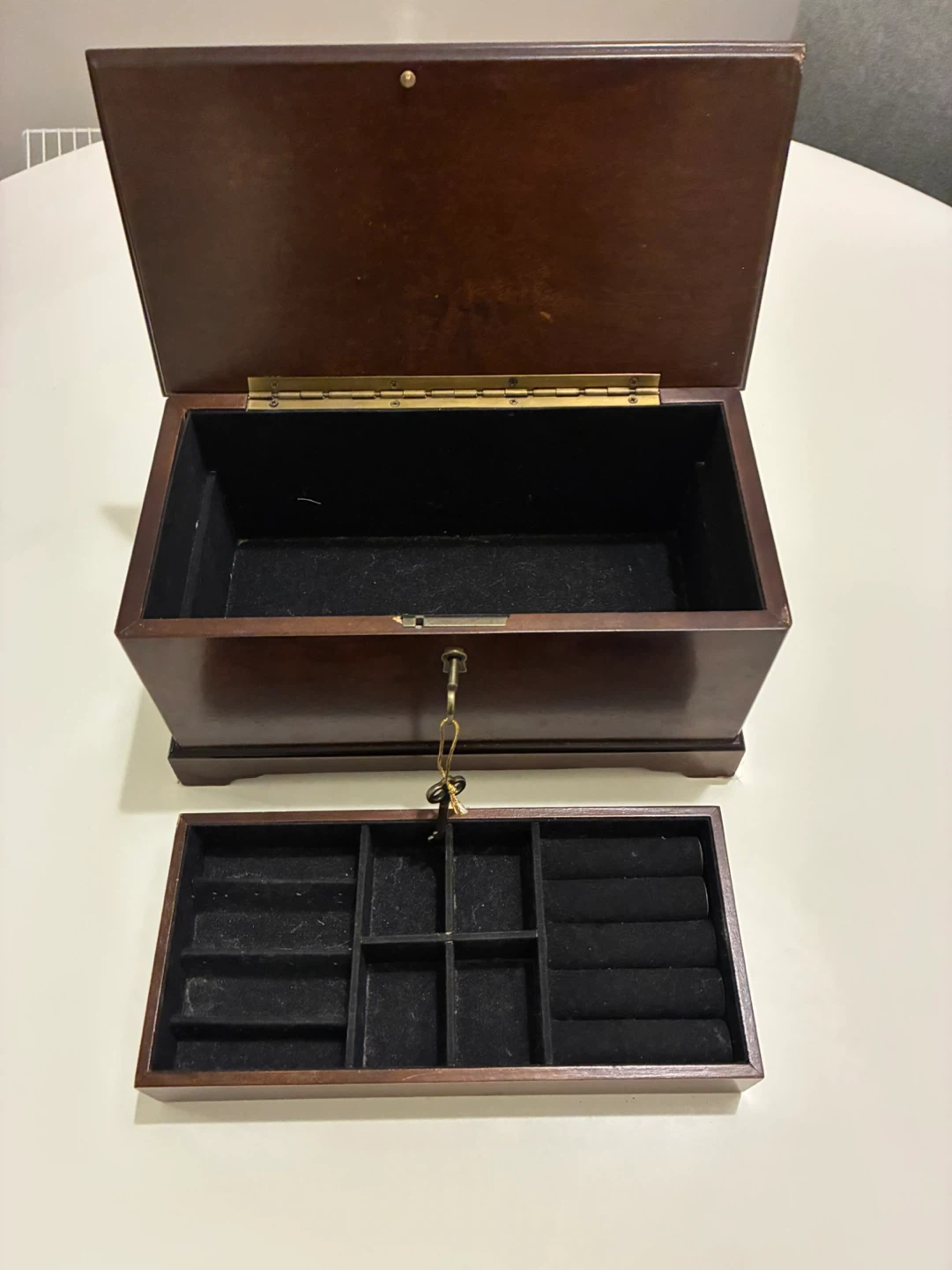 Vintage 1992 - Bombay Mahogany Jewellery Box - photo 5
