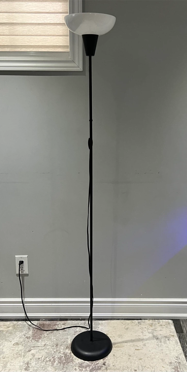 Black Floor Lamp
