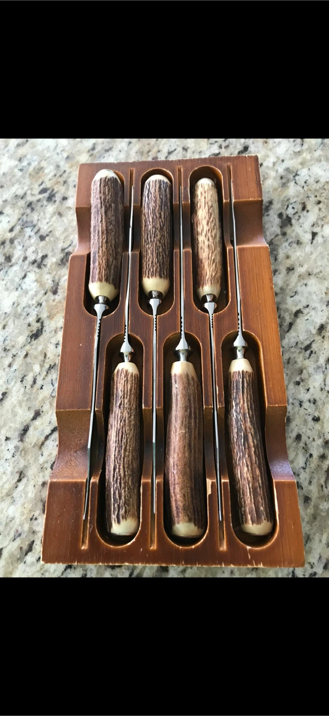 Vintage Birks Sheffield England Steak Knives