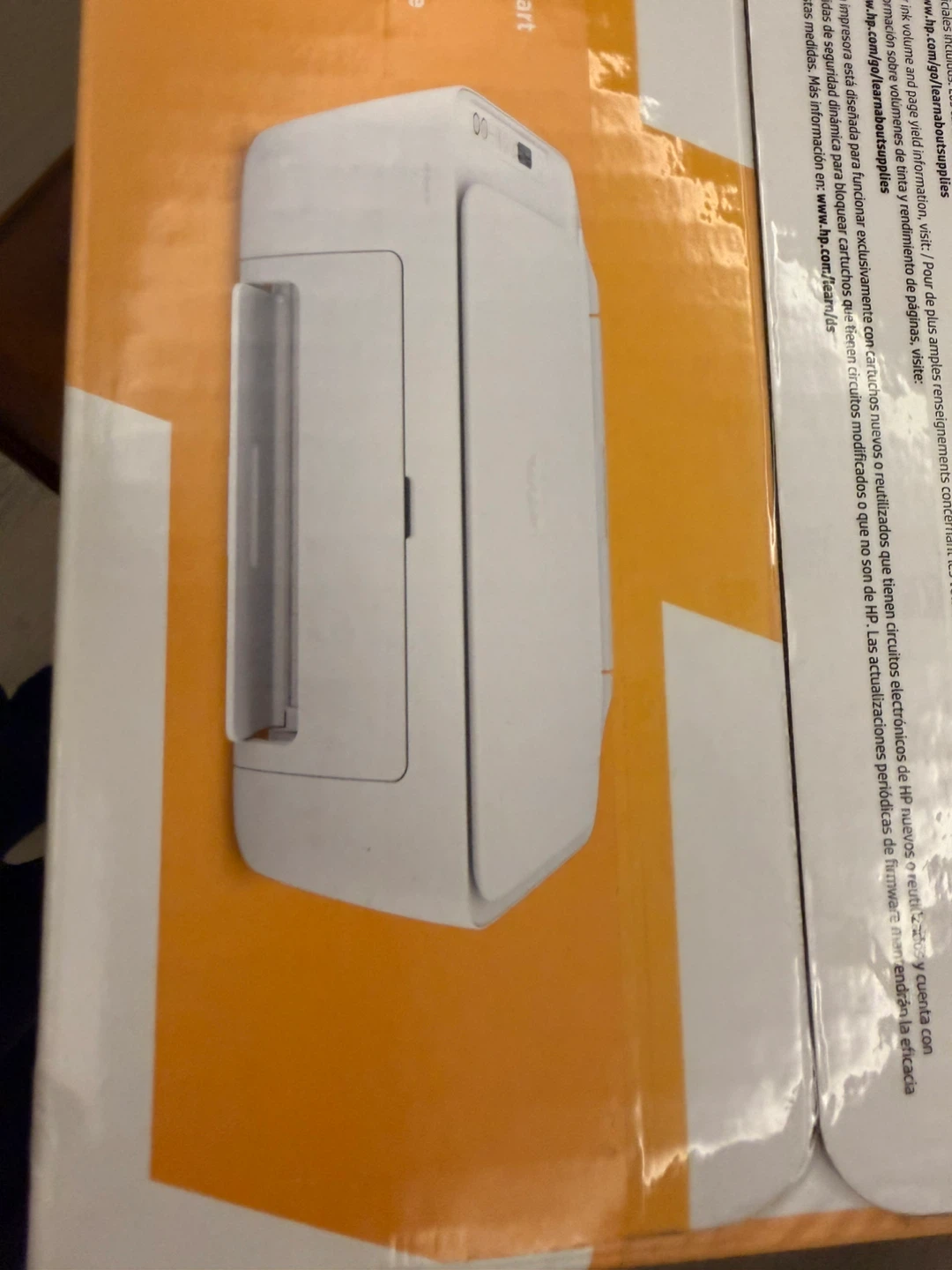 HP DeskJet 3755 All-in-One Printer - photo 2