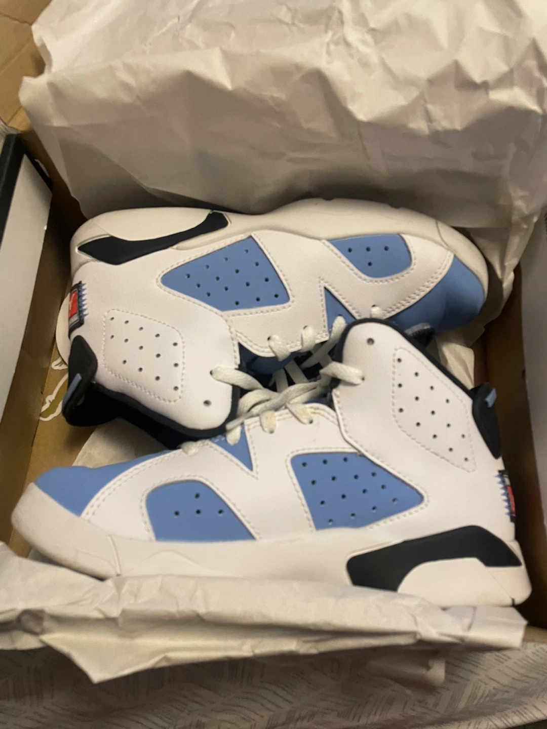 Jordan 6 Retro PS University Blue Sneakers Size 1Y