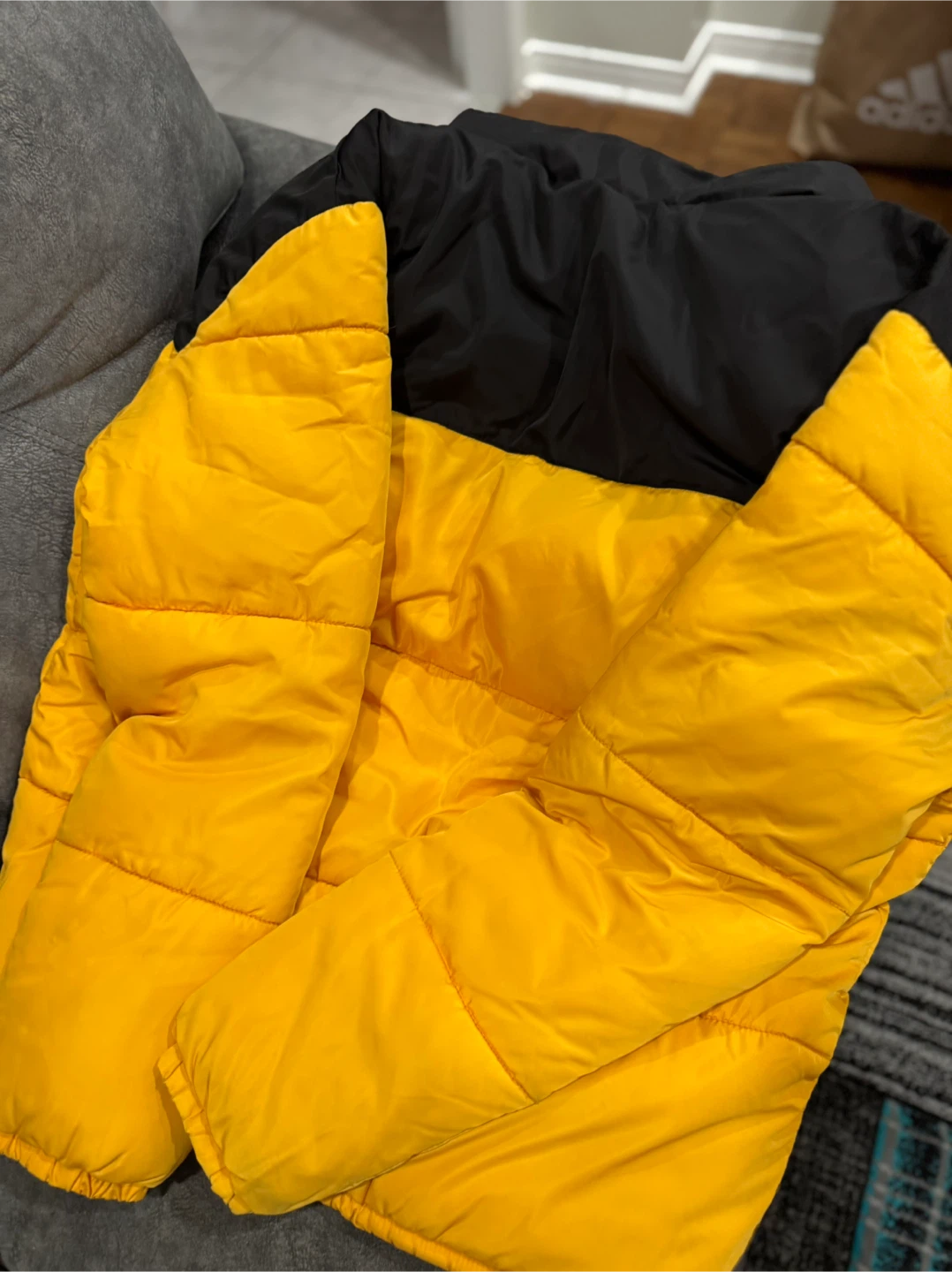 Divided by H&M Black & Yellow Puffer Jacket 🏆 - photo 5