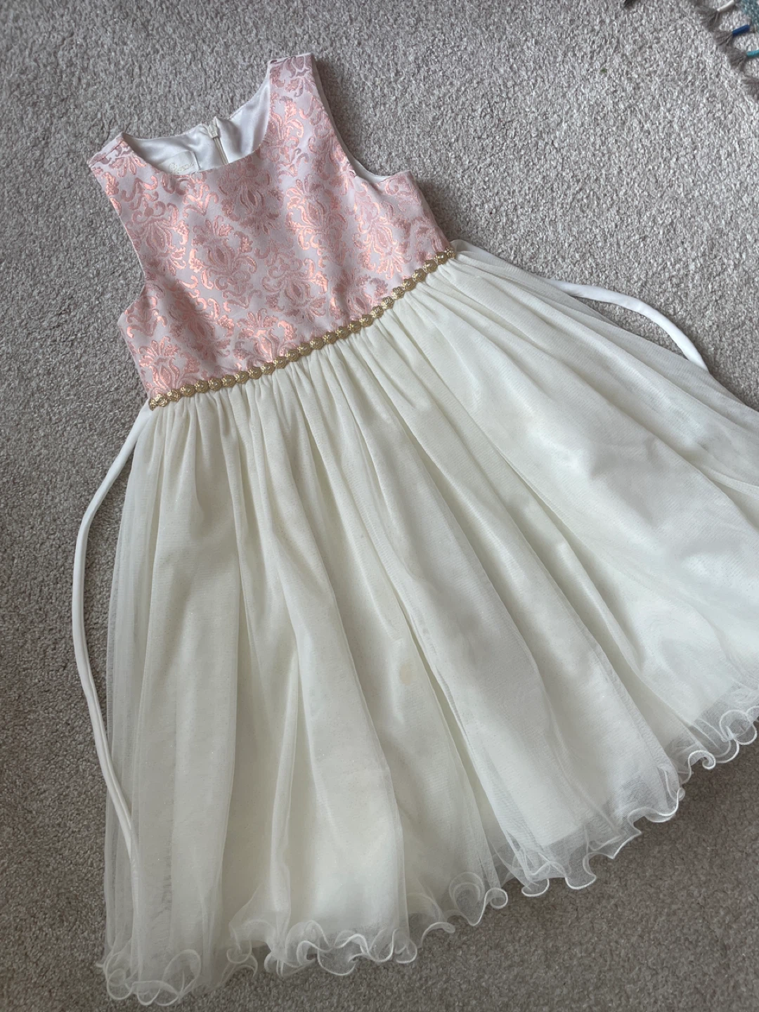 Princess Dress Girls Size 6  Tulle
