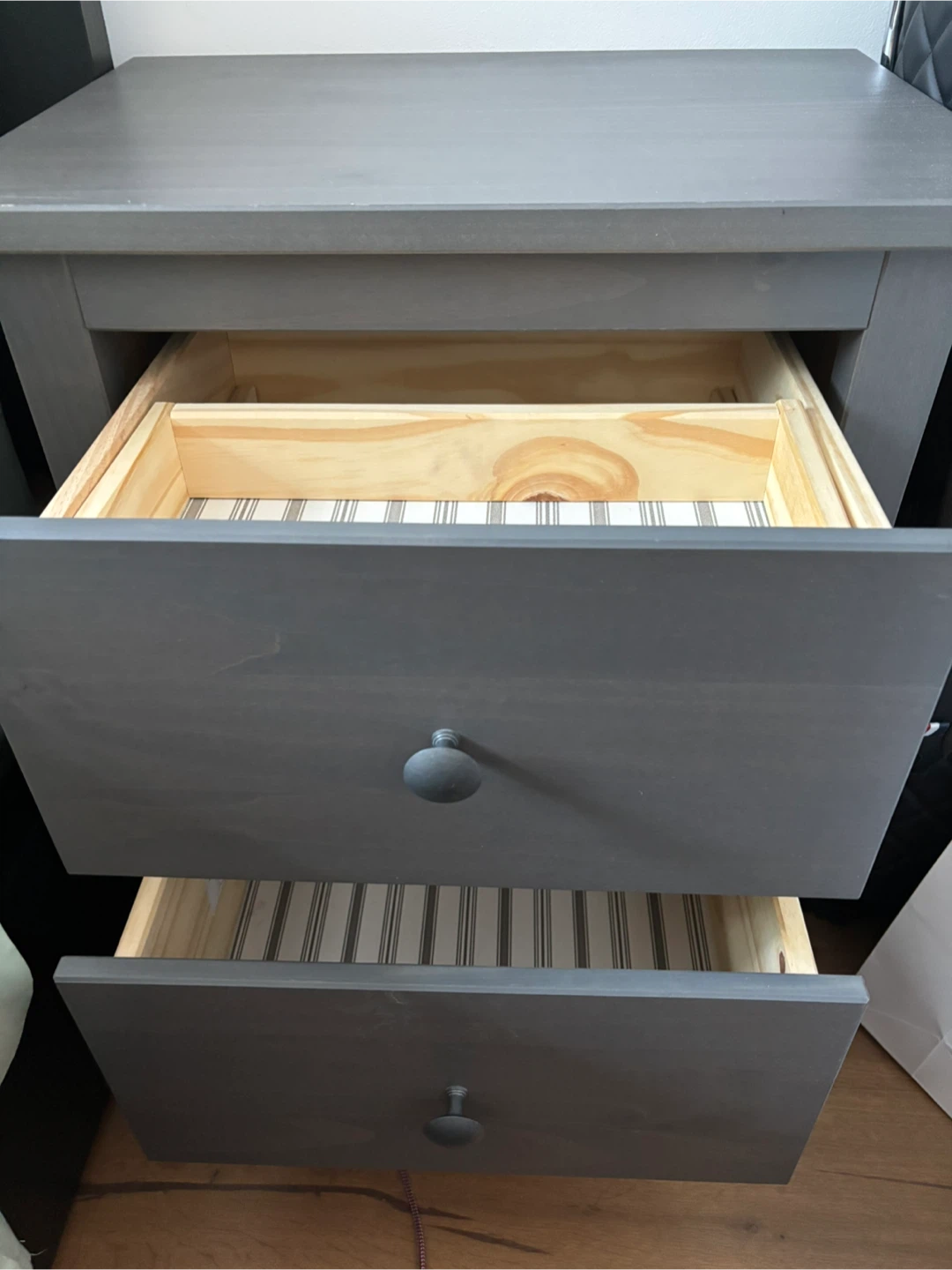 【HOLD】*Until Sunday!! IKEA HEMNES 2-Drawer Nightstand - photo 5