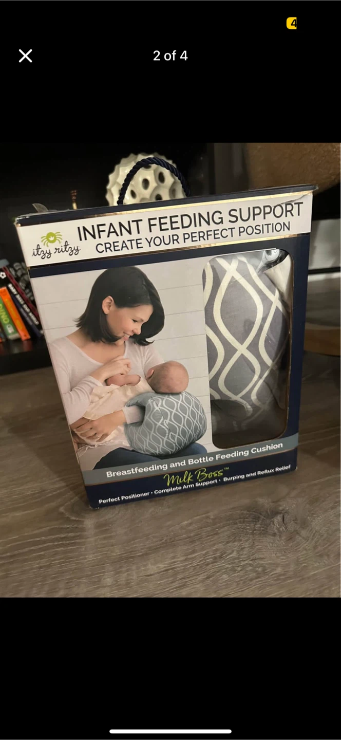 Itzy Ritzy Milk Boss Infant Feeding Support Cushion - photo 2