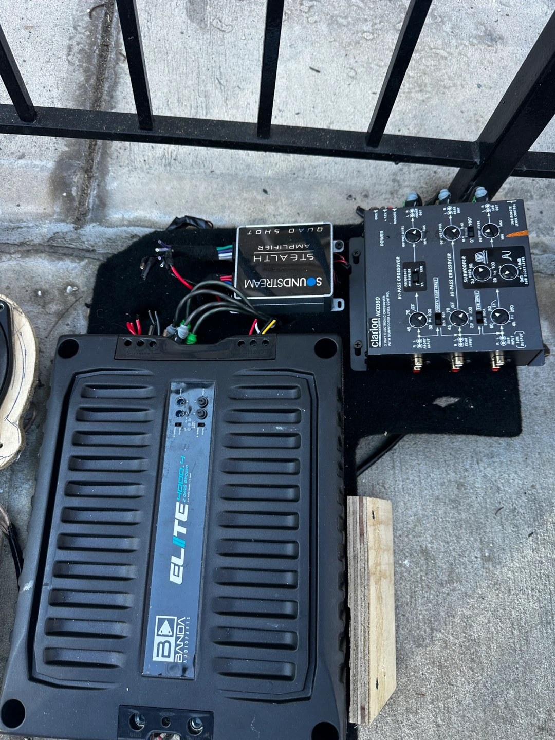 XS Power Batteries and Audio Components - photo 4