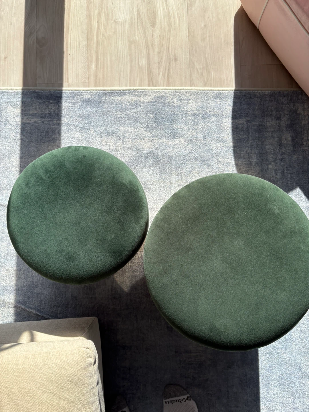 Set of 2 Green Velvet Storage Ottomans with Gold Base - photo 2