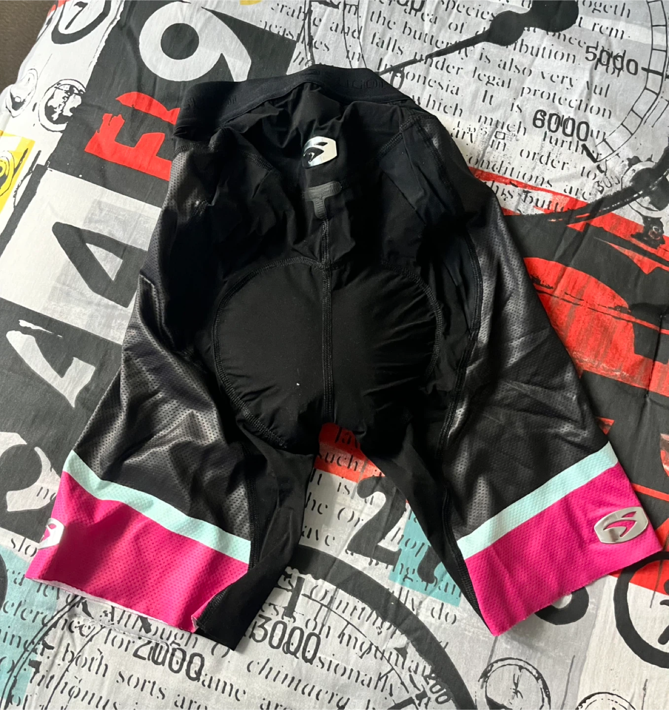 SUGOI Women's Cycling Shorts - Black/Pink/Teal - XS - photo 2