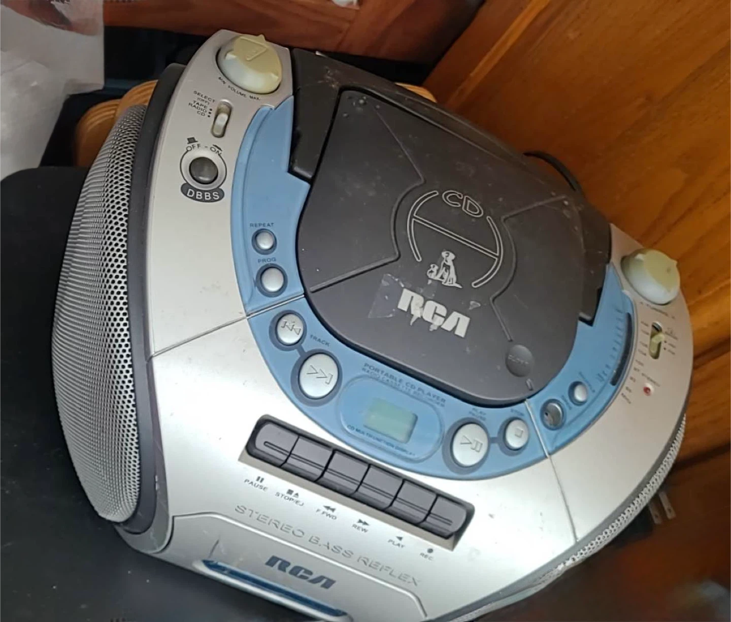 RCA Portable CD Player Radio Cassette Boombox - photo 2
