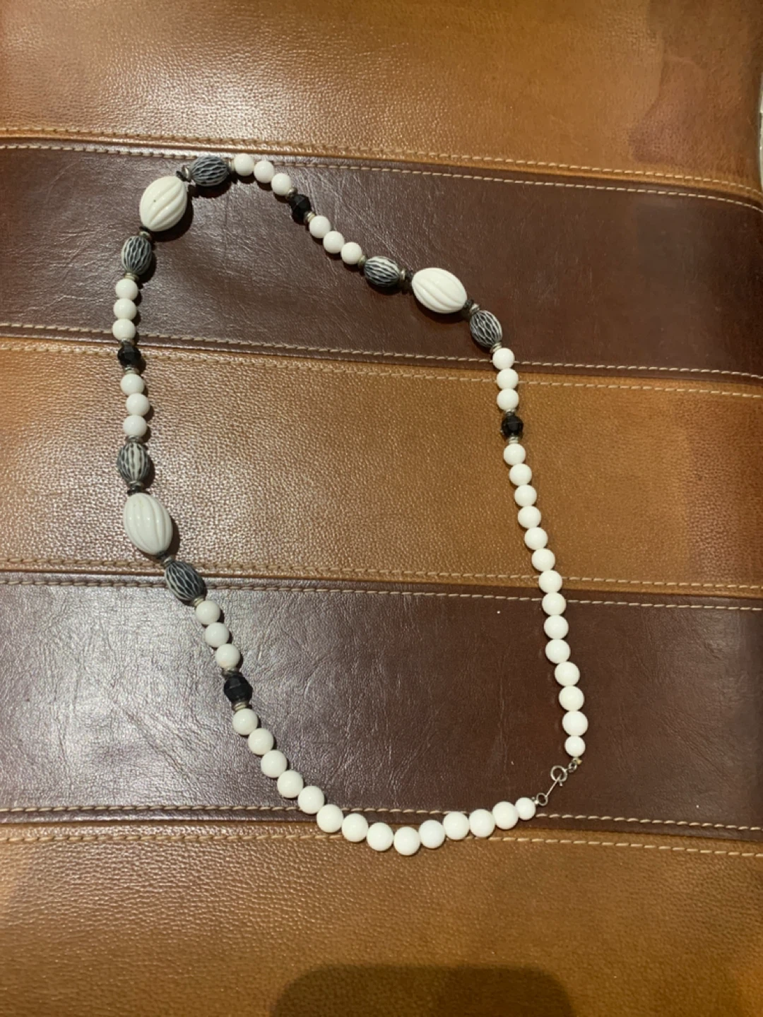 Beaded Necklace - Black and White - photo 2