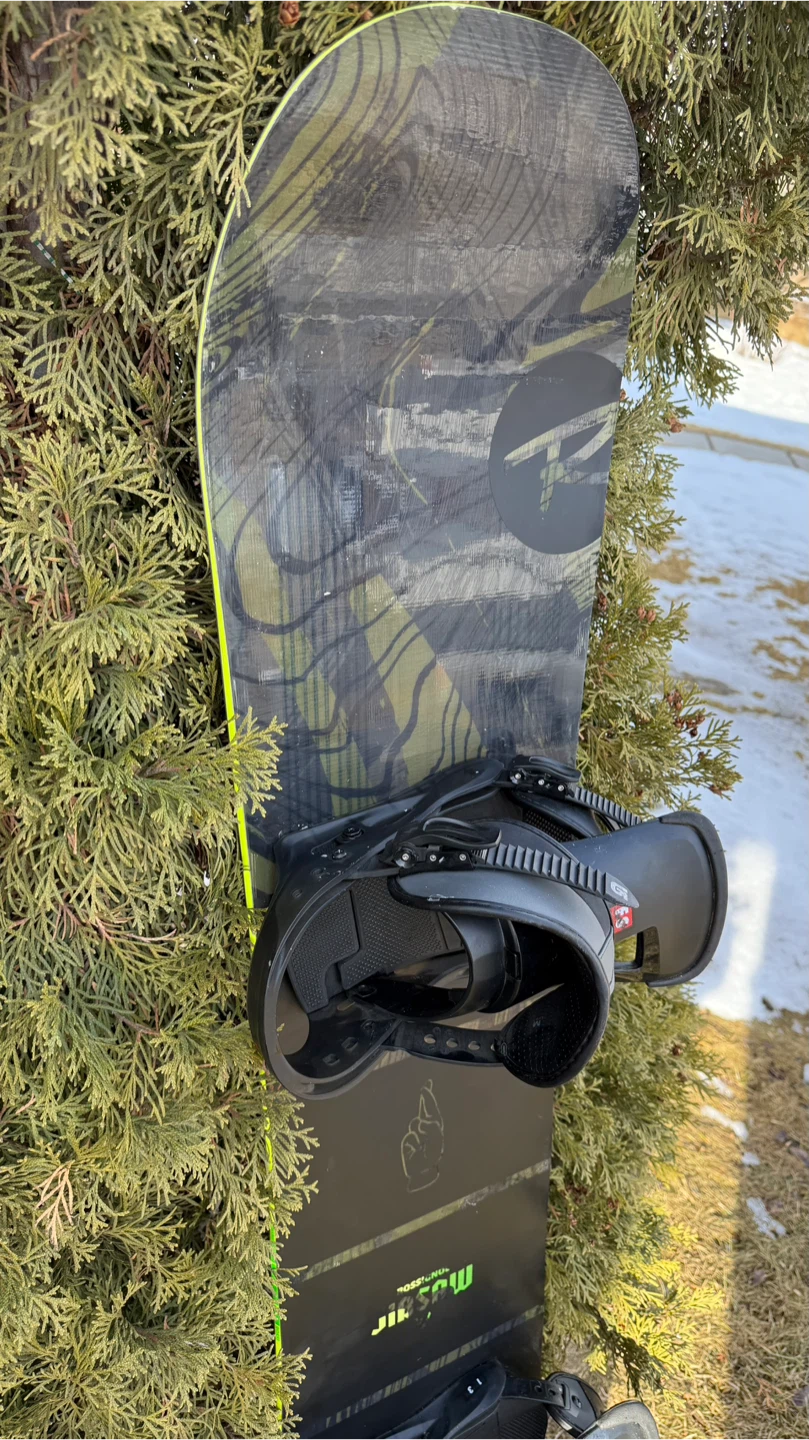 Rossignol Snowboard with burton Bindings 🏆 - photo 3
