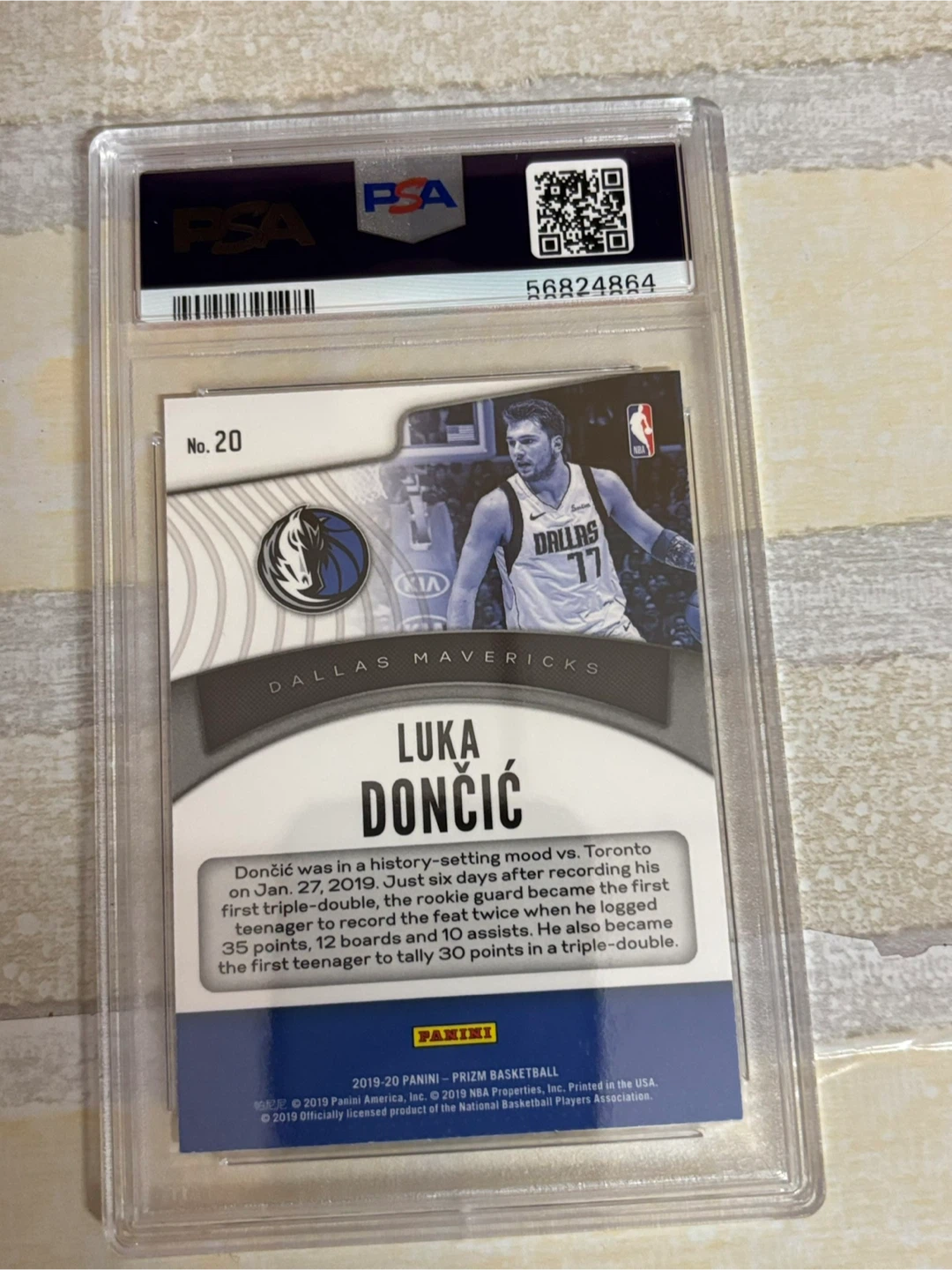2019 Panini Prizm Luka Doncic DominancePSA 10 - photo 2