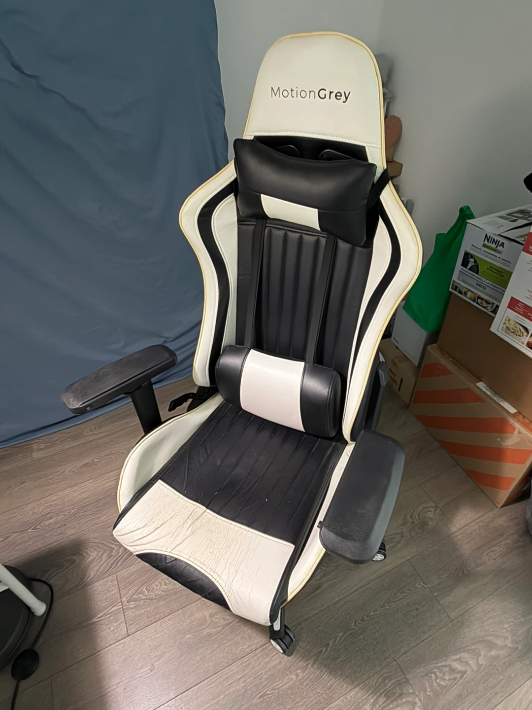 Motion Grey Gaming Chair - photo 3
