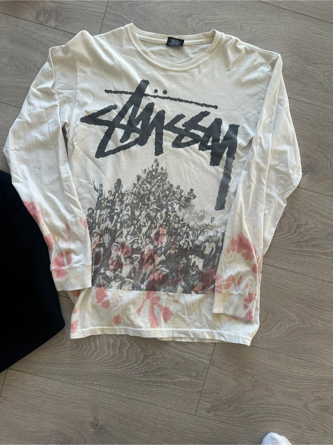Stüssy Long Sleeve Graphic T-Shirt