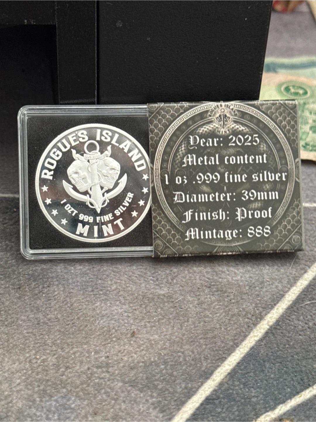 888 mint Rogue's Island 1oz silver Year of the Snake 2025 🏆 - photo 2