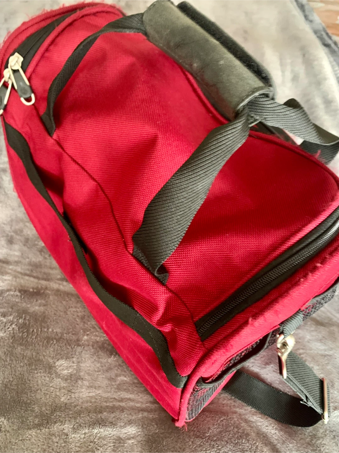 Samsonite Red Duffle Bag - photo 4