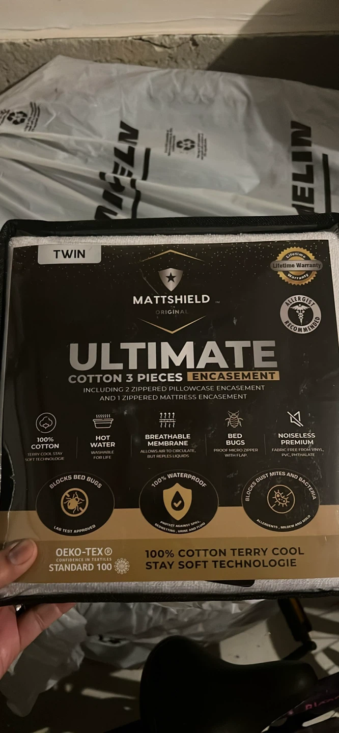 Twin Mattress Protector