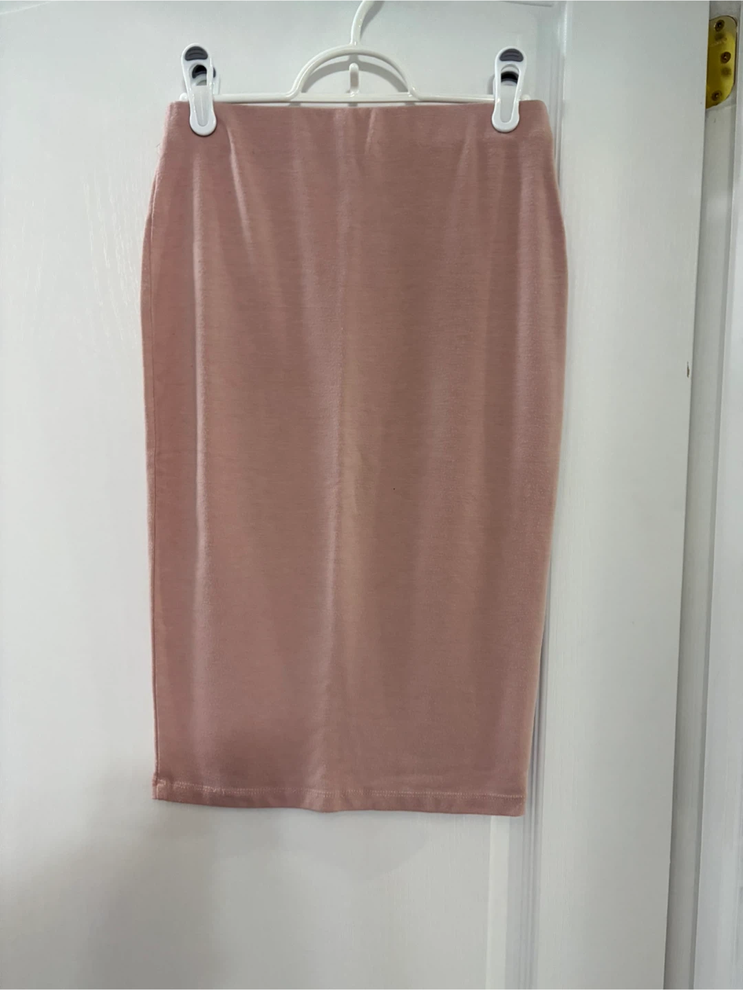 Women's Pink Pencil Skirt - photo 3