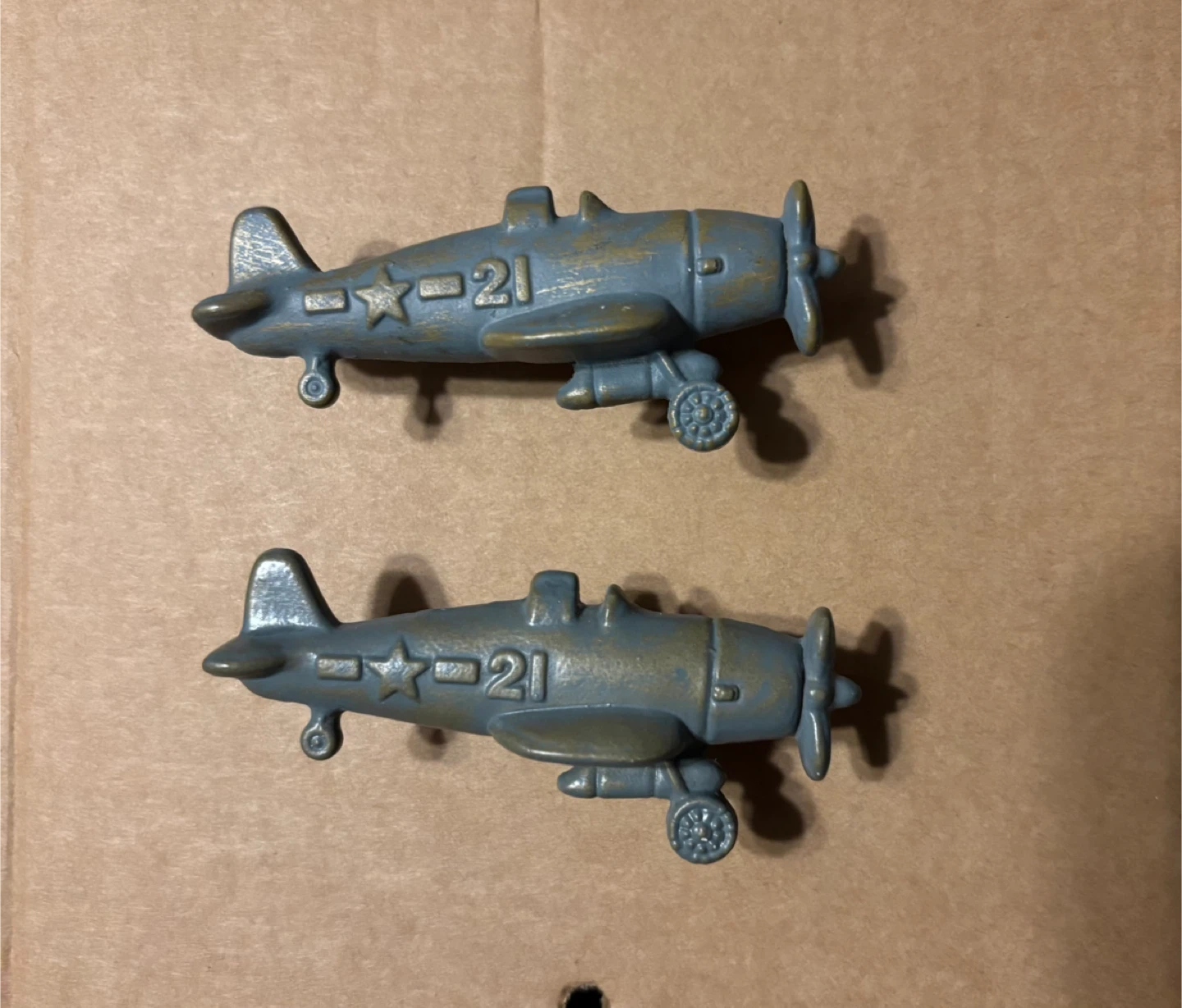 🏆 Lot of 2 Diecast Metal Airplanes