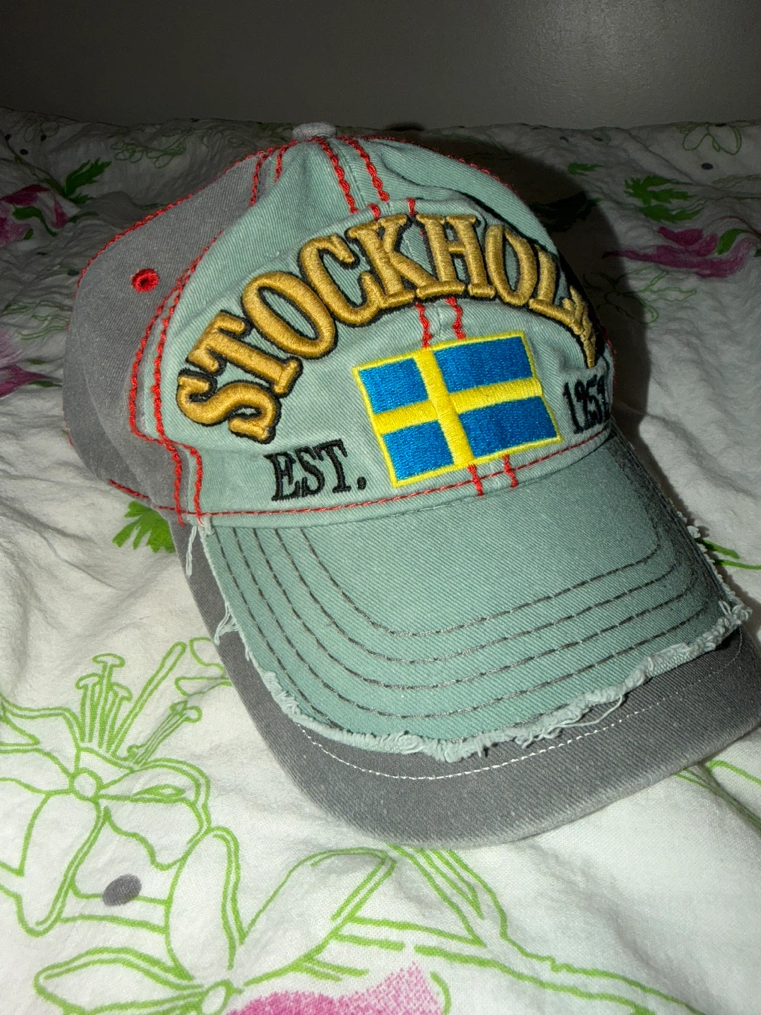 Vintage hats!! - photo 3