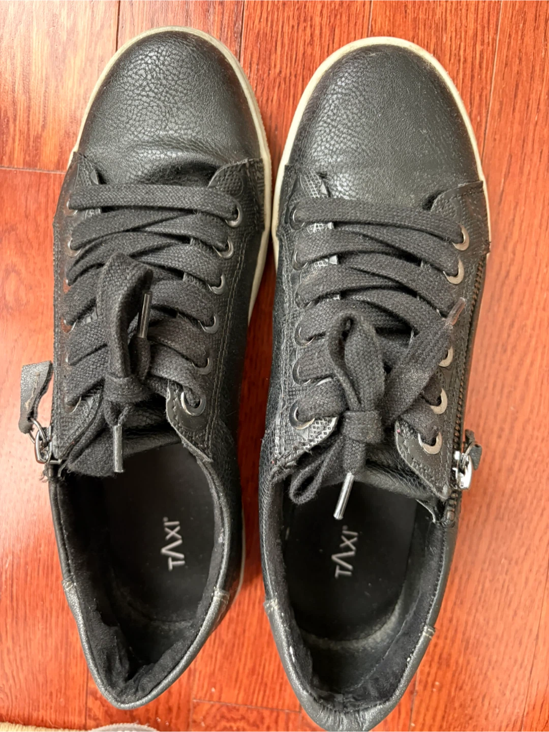TAXI Black Faux Leather Zip Sneakers - female