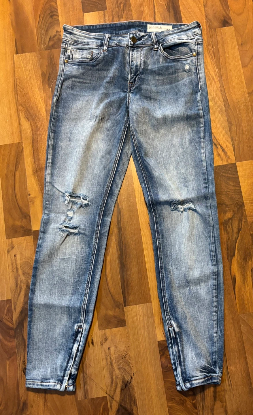 Pistola 🏆Women's Jeans Size 29 Distressed Skinny Fit