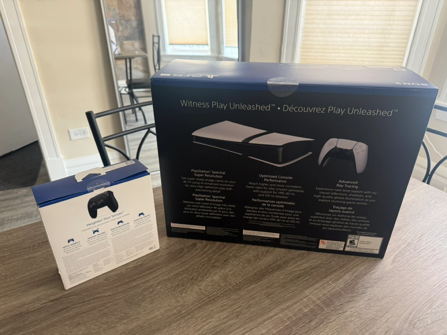 PlayStation 5 Pro PS5 Pro 2TB with extra controller - photo 3